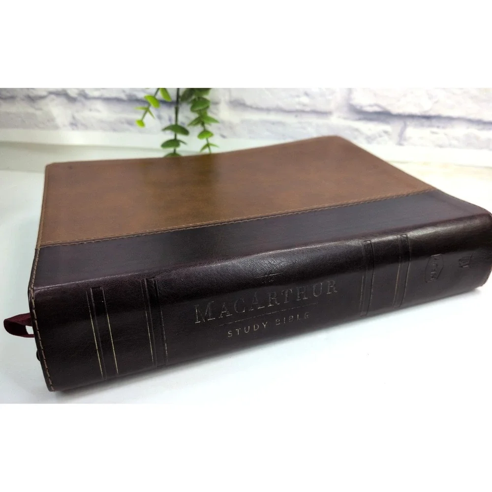😍Macarthur Study Holy Bible NKJV Bonded Leather 2006 Maps Nelson